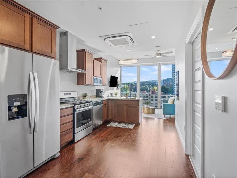 Cozysuites Roomy 1Br, Ppg Paints Arena, Pitts Pittsburgh Exterior photo
